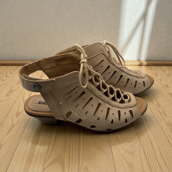 Earth Kristen‎ LUG Sandals Women's 7.5 D Wide Beige Leather Lace-Up Comfort - Picture 9 of 14